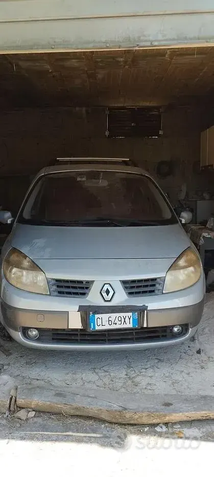 Usata Renault Scénic 120 CV (88 kW) 2003 Grigio Monovolume
