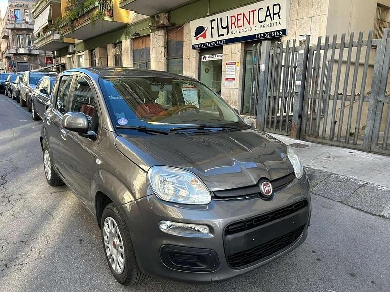 Usata Fiat Panda Easy 69 CV (50 kW) 2020 Grigio Utilitaria
