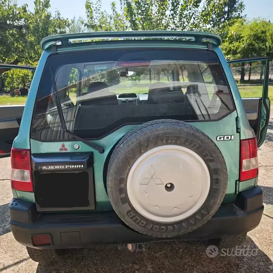 Usata Mitsubishi Pajero 120 CV (88 kW) 2000 Verde SUV