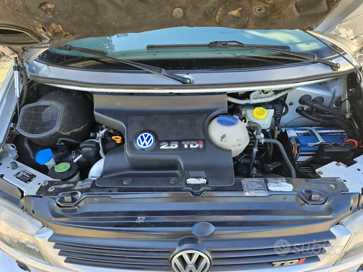 Usata VW T4 151 CV (111 kW) 2001 Grigio Furgone