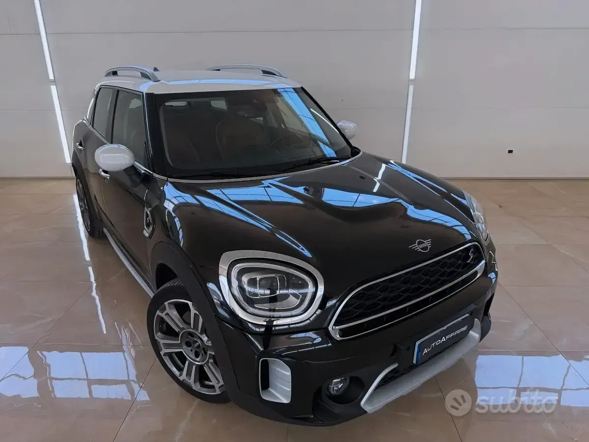 Usata Mini Cooper Countryman Hype 190 CV (139 kW) 2021 Nero SUV