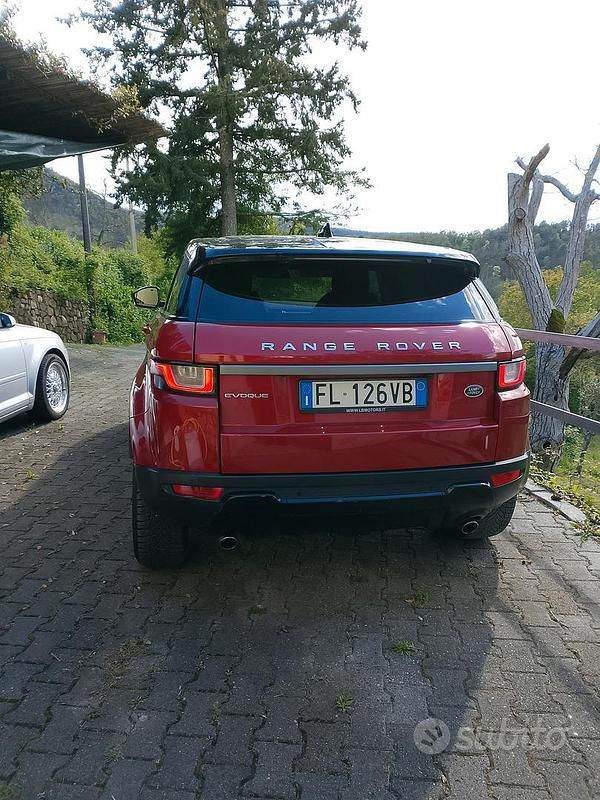Usata Land Rover Range Rover evoque 300 CV (220 kW) 2017 Rosso SUV