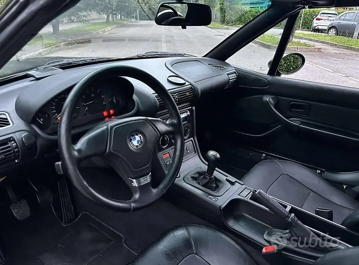 Usata BMW Z3 Efficient Dynamics 116 CV (85 kW) 1996 Nero Cabrio
