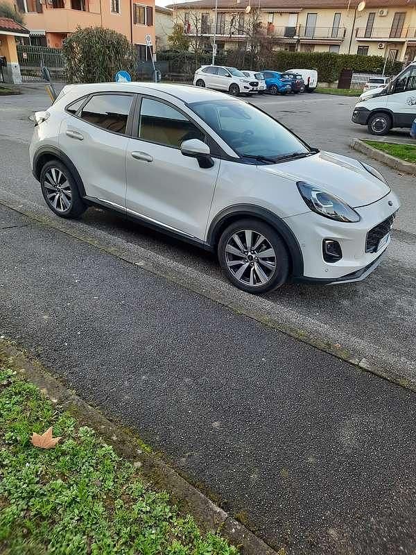 Usata Ford Puma Titanium S 125 CV (91 kW) 2020 Bianco SUV