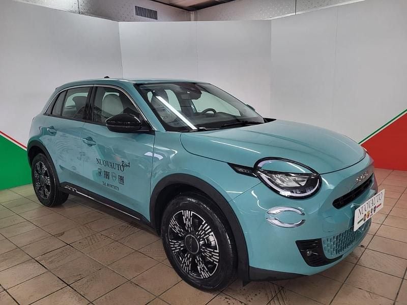 Usata Fiat 600 101 CV (74 kW) 2024 Blu SUV