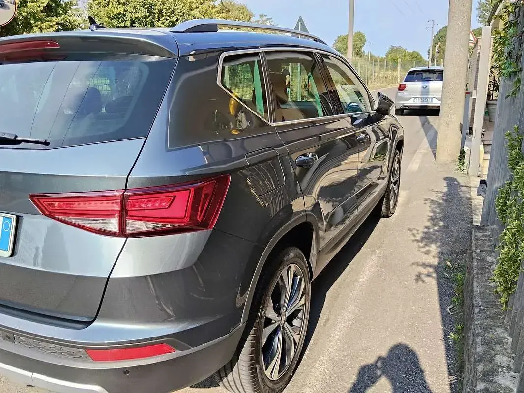 Usata Seat Ateca Business 150 CV (110 kW) 2019 Grigio SUV