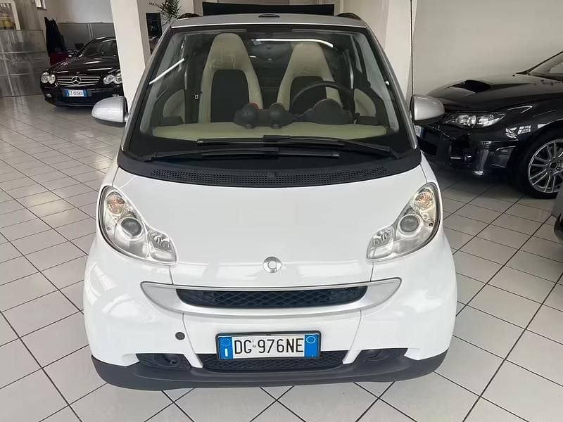 Usata Smart ForTwo Cabrio Passion 70 CV (51 kW) 2007 Bianco Cabrio