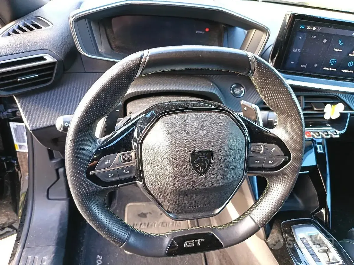 Usata Peugeot 2008 GT 131 CV (96 kW) 2024 Nero SUV