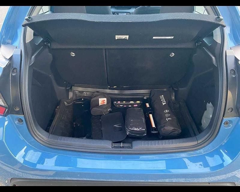 Usata Toyota Yaris Hybrid Business Edition 2021 Blu Utilitaria