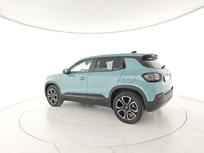 Begagnad Jeep Avenger Summit 101 HK (74 kW) 2024 Blå SUV