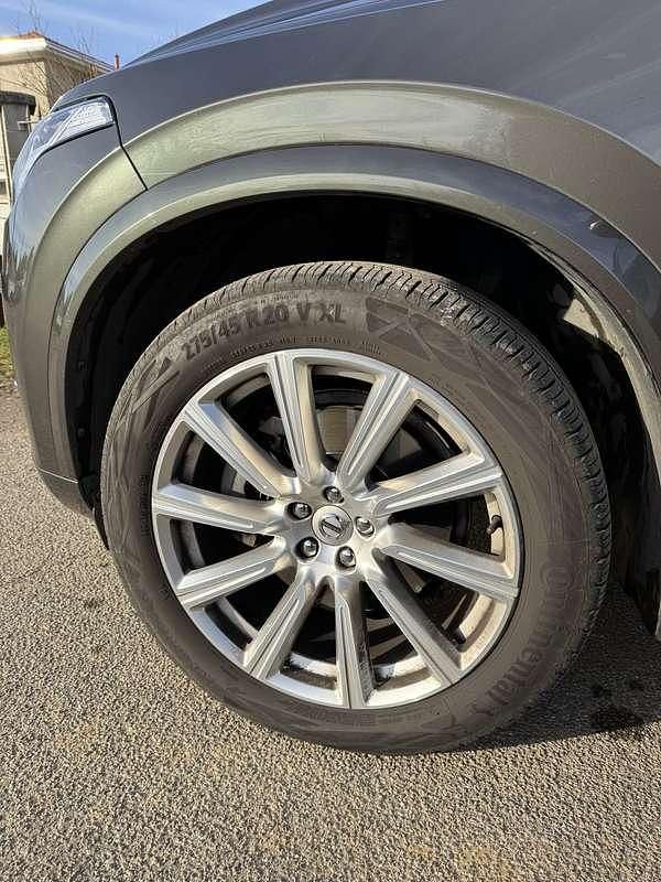 Usado Volvo XC90 Plus 200 HP (147 kW) 2019 SUV