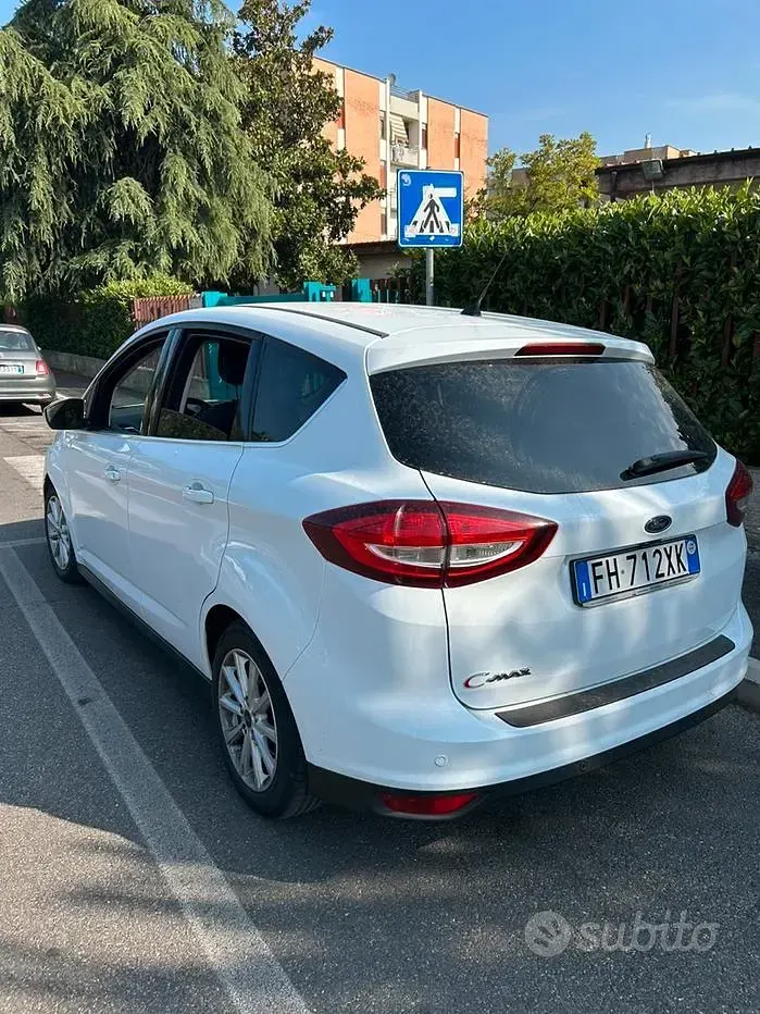 Usata Ford C-MAX Titanium 120 CV (88 kW) 2017 Bianco Monovolume