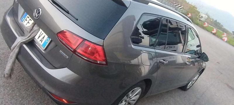 Usata VW Golf VII 110 CV (80 kW) 2016 Station wagon
