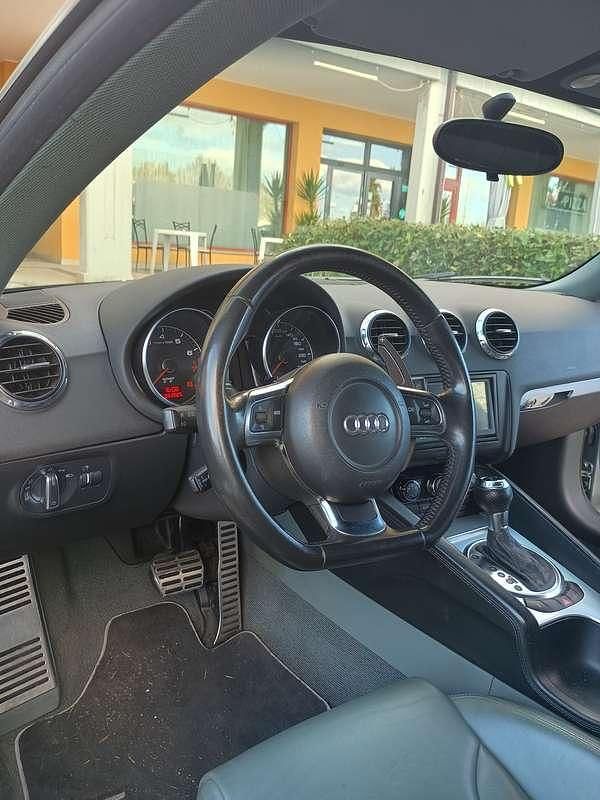 Usata Audi TT Advanced Plus 250 CV (183 kW) 2011 Argento Coupé