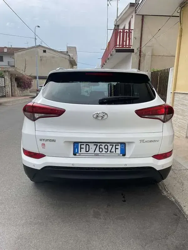 Usata Hyundai Tucson Xpossible 141 CV (103 kW) 2016 SUV