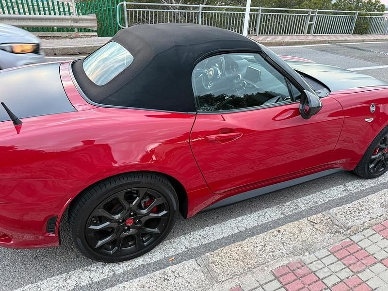 Usata Abarth 124 Spider 170 CV (125 kW) 2019 Rosso Cabrio