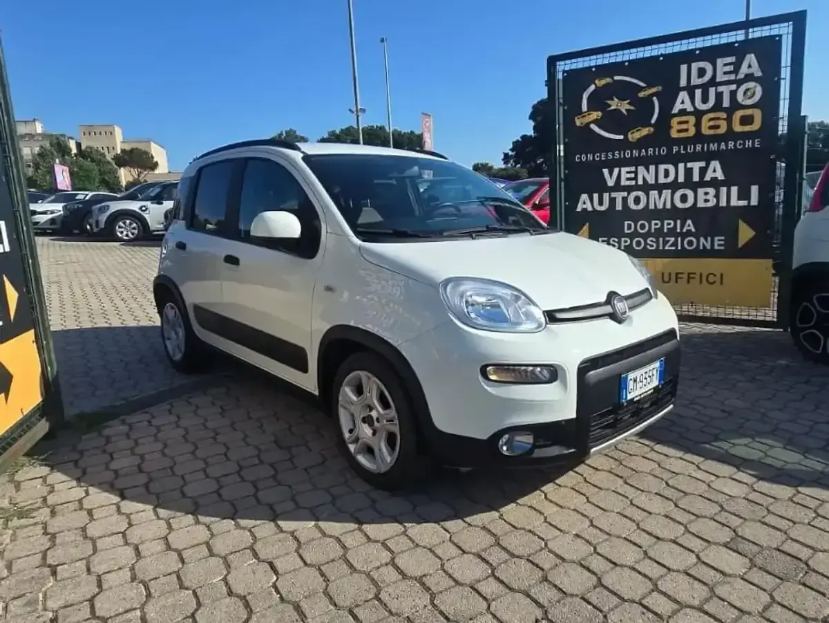 Usata Fiat Panda City Life 69 CV (50 kW) 2023 Bianco Utilitaria