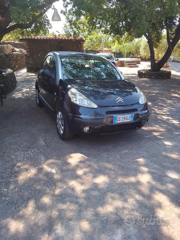 Grigio Usata 2003 Citroën C3 Pluriel Cabrio | 2000 € (Buon prezzo) - Immagine 1/4