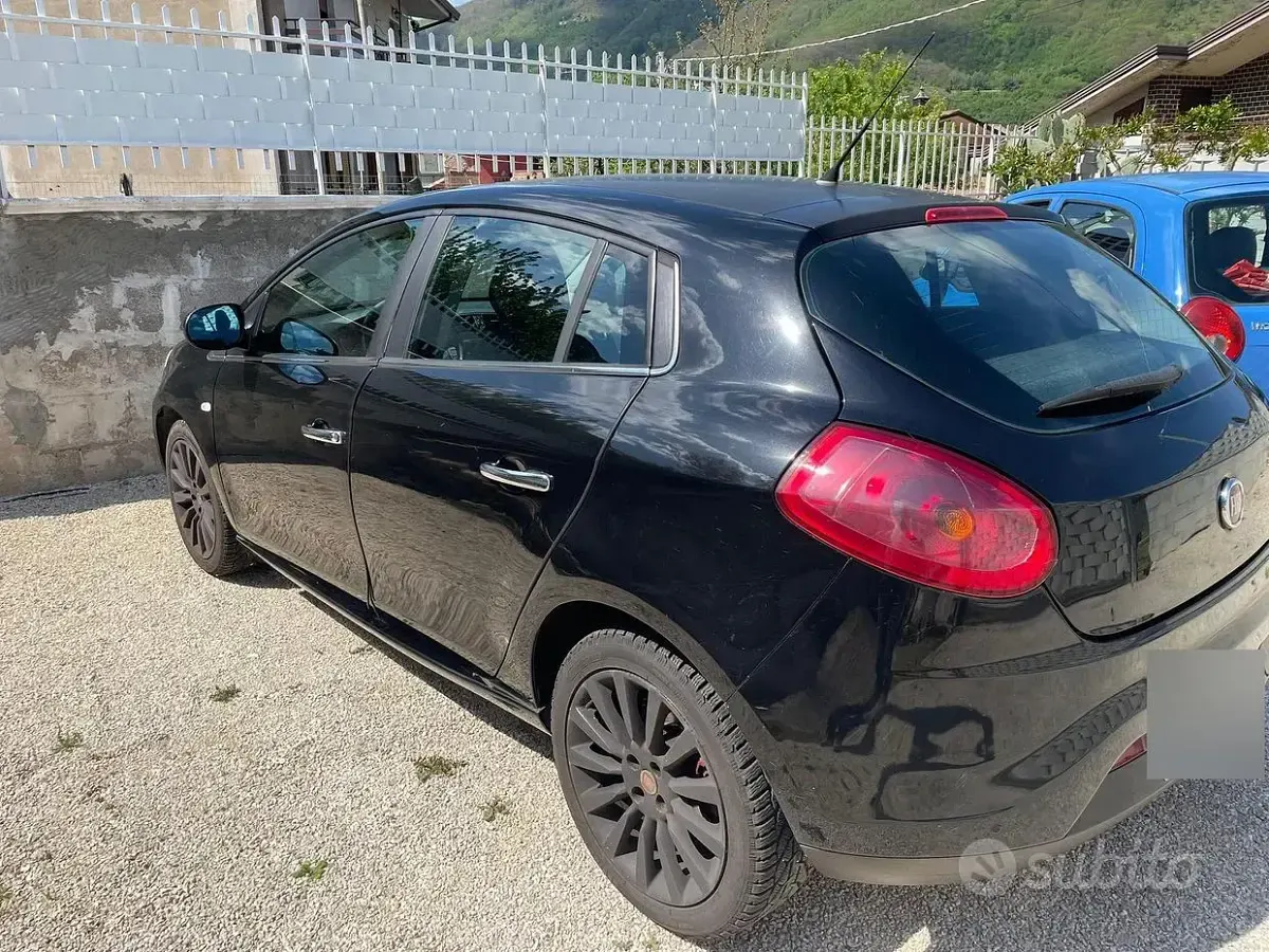 Usata Fiat Bravo 120 CV (88 kW) 2008 Nero Utilitaria