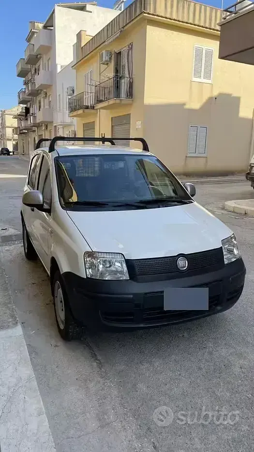 Usata Fiat Panda 4x4 69 CV (50 kW) 2011 Utilitaria