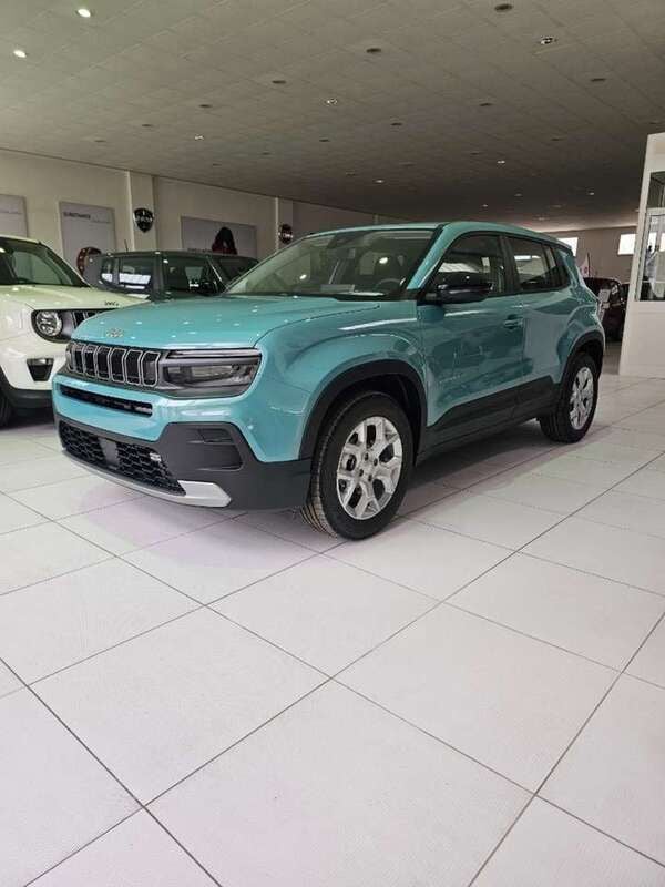 Usata Jeep Avenger Altitude 101 CV (74 kW) 2024 Azzurro SUV