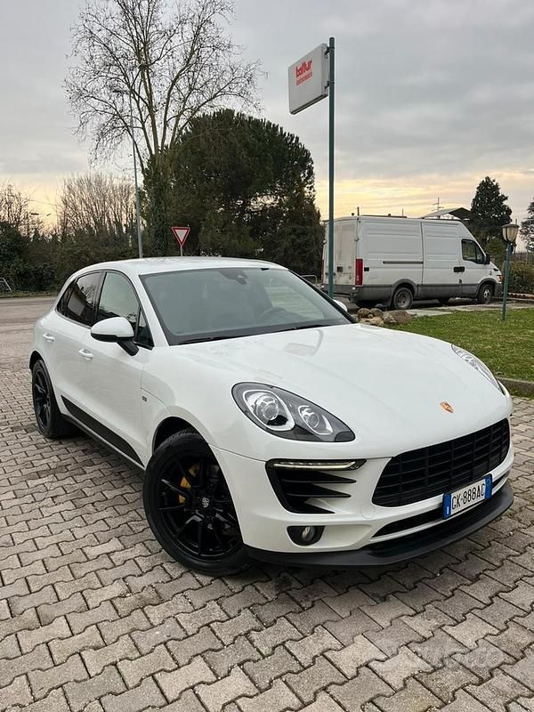 Usata Porsche Macan 252 CV (185 kW) 2018 Bianco SUV