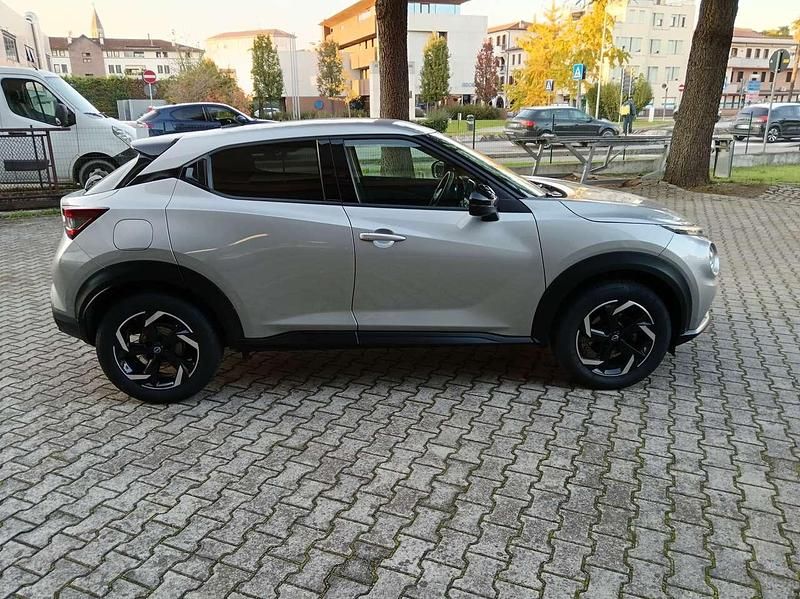 Usata Nissan Juke Acenta 114 CV (83 kW) 2024 Grigio SUV