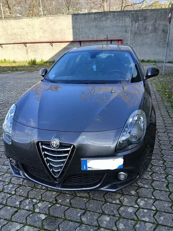 Usata Alfa Romeo Giulietta Distinctive 105 CV (77 kW) 2014 Utilitaria