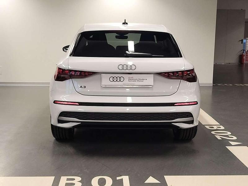 Nuova Audi A3 Sportback Advanced Plus 150 CV (110 kW) 2026 Bianco Utilitaria