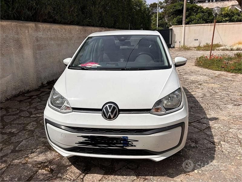Usata VW up! Move 75 CV (55 kW) 2020 Bianco Utilitaria
