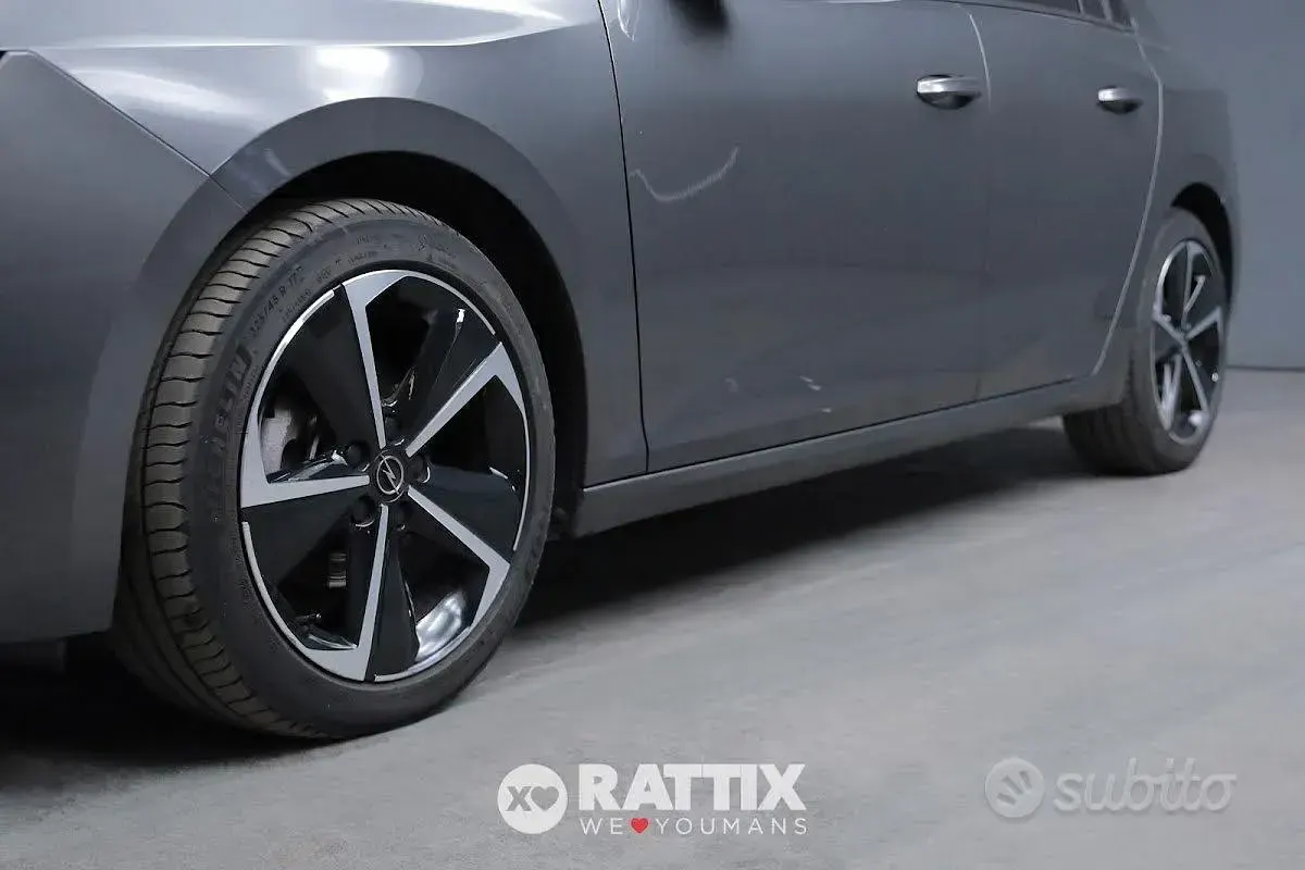 Usata Opel Astra S 131 CV (96 kW) 2024 Grigio Utilitaria