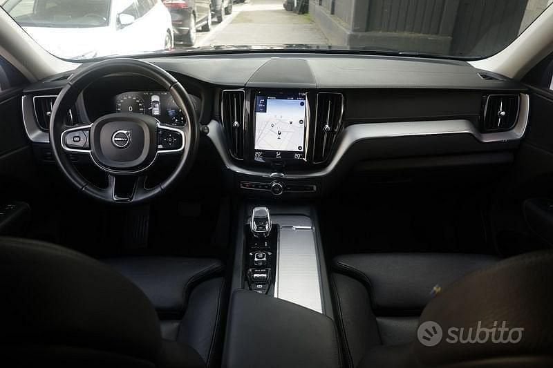 Usata Volvo XC60 R-Design 197 CV (144 kW) 2019 Nero SUV