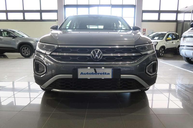 Usata VW T-Roc Style 116 CV (85 kW) 2025 Grigio scuro /tetto nero SUV