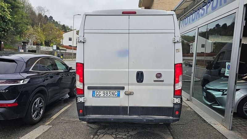 Usata Fiat Ducato 33 120 CV (88 kW) 2021 Bianco Furgone
