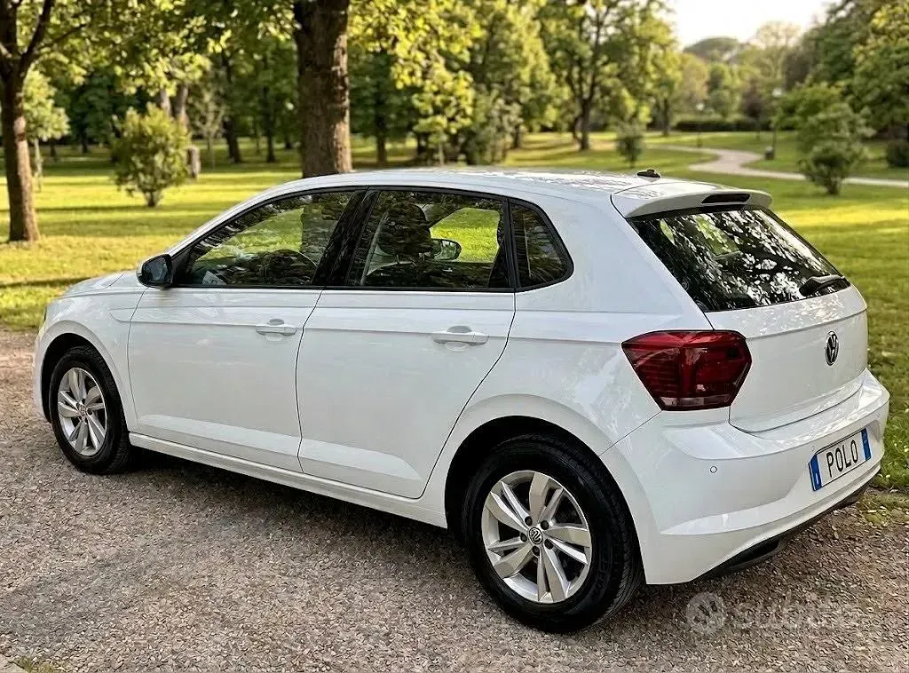 Usata VW Polo Comfortline 95 CV (69 kW) 2018 Bianco Utilitaria