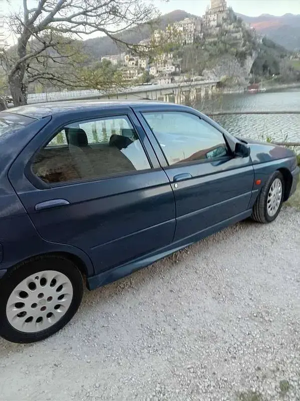 Usata Alfa Romeo 146 144 CV (105 kW) 1997 Utilitaria