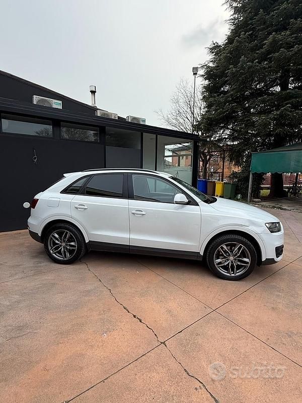 Usata Audi Q3 Comfort 140 CV (102 kW) 2013 Bianco SUV
