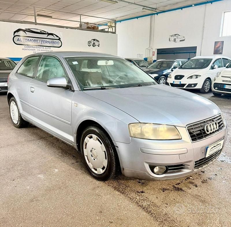 Usata Audi A3 105 CV (77 kW) 2005 Grigio Utilitaria