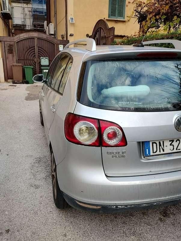 Usata VW Golf Plus Cross Sportline 140 CV (102 kW) 2008 Argento Monovolume