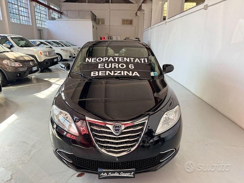 Usata Lancia Ypsilon S 69 CV (50 kW) 2014 Nero Utilitaria