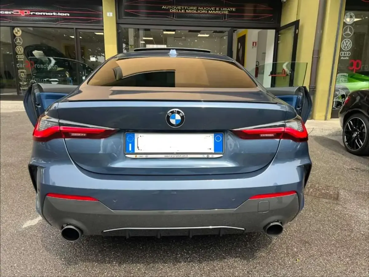 Usata BMW 420 Coupé M Sport 184 CV (135 kW) 2023 Blu Coupé