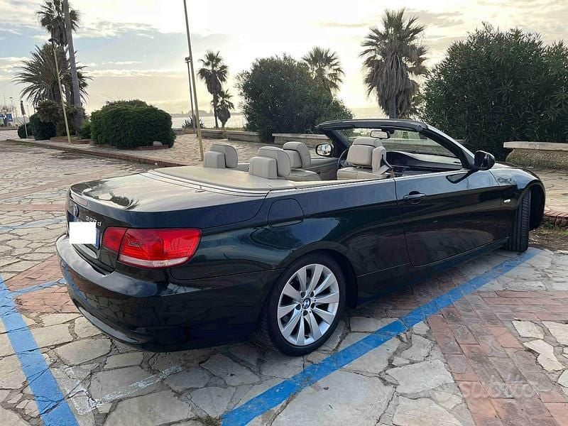 Usata BMW 320 Cabriolet 2010 Nero Cabrio