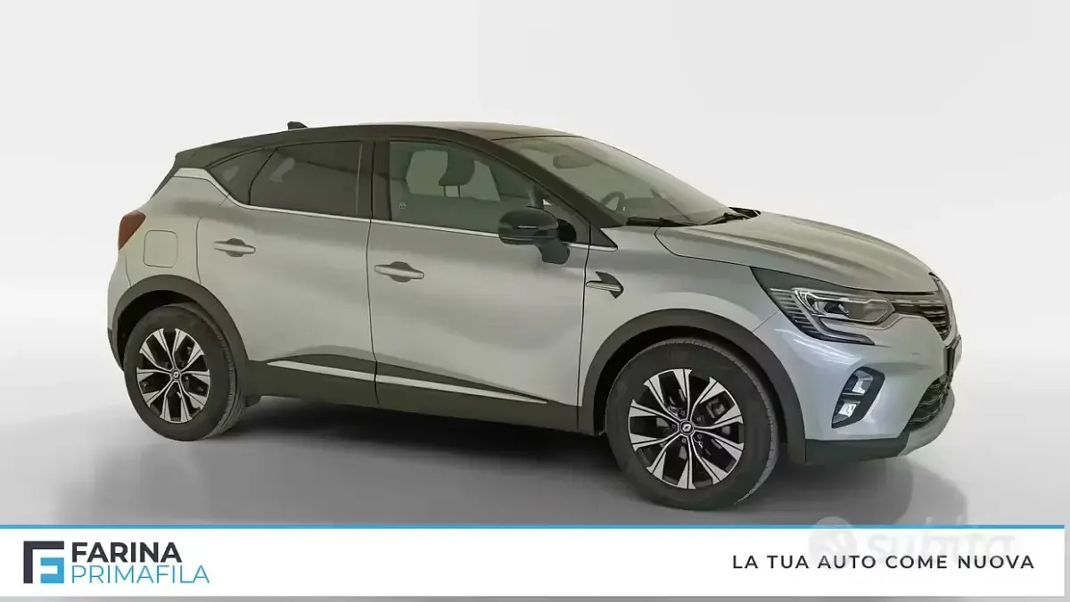 Usata Renault Captur Techno 94 CV (69 kW) 2023 Grigio SUV