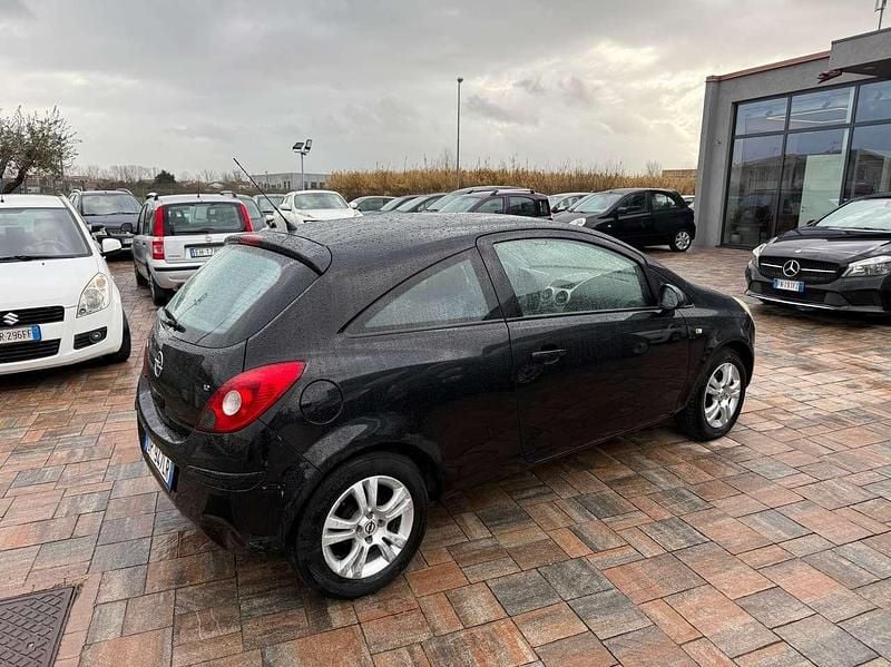 Usata Opel Corsa Club 80 CV (58 kW) 2008 Other Utilitaria