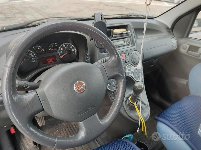 Usata Fiat Panda 4x4 69 CV (50 kW) 2009 Nero Utilitaria