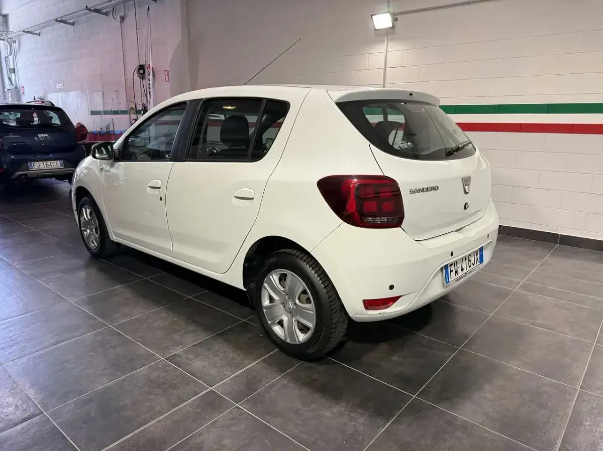 Usata Dacia Sandero 73 CV (53 kW) 2019 Bianco Berlina