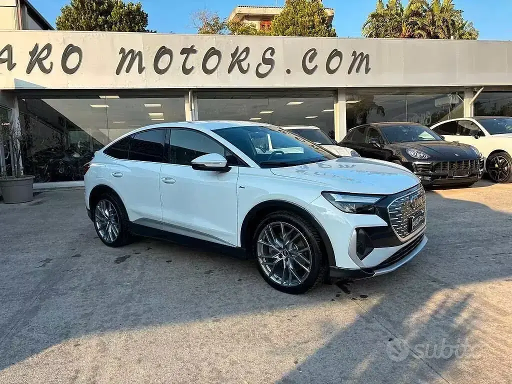 Usata Audi Q4 e-tron S-Line 77 kW (105 CV) 2022 Bianco SUV