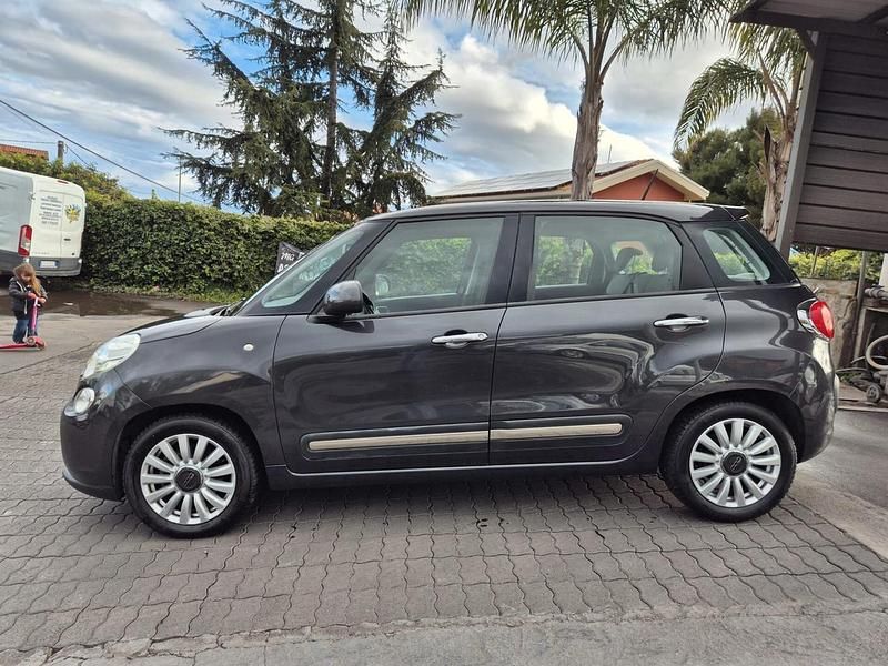 Usata Fiat 500L Lounge 95 CV (69 kW) 2016 Grigio Monovolume