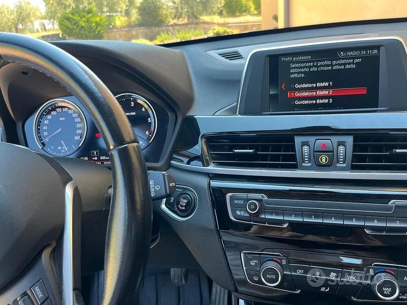 Blu Usata 2018 BMW X1 SUV | 16.000 € (Buon prezzo) - Immagine 1/4