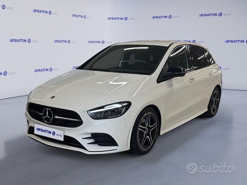 Usata Mercedes B200 AMG Line Premium 2024 Bianco Monovolume